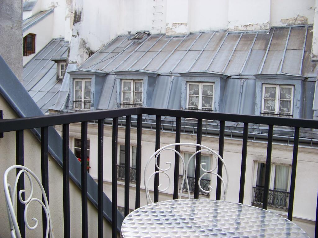 Hotel Louvre Sainte Anne Париж Екстериор снимка