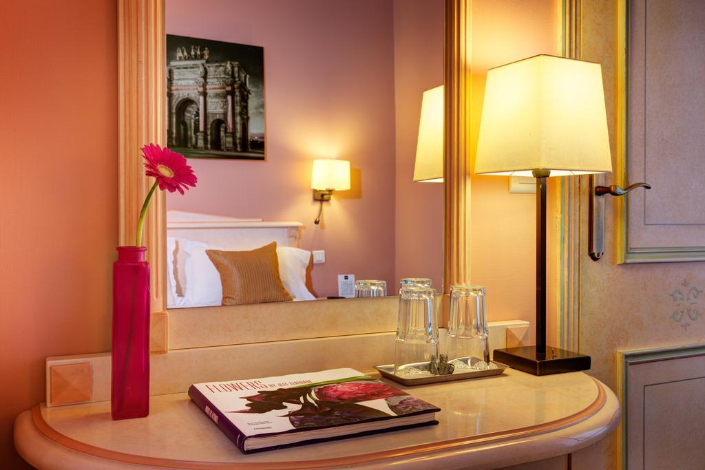 Hotel Louvre Sainte Anne Париж Екстериор снимка